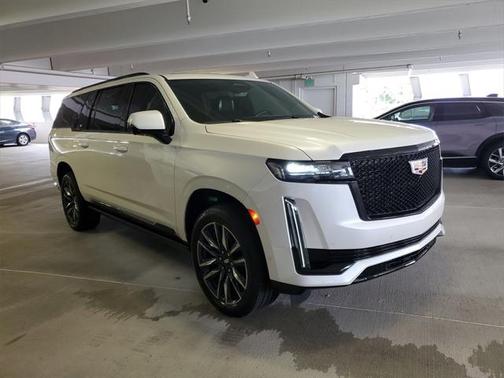 2023 Cadillac Escalade ESV Sport Platinum