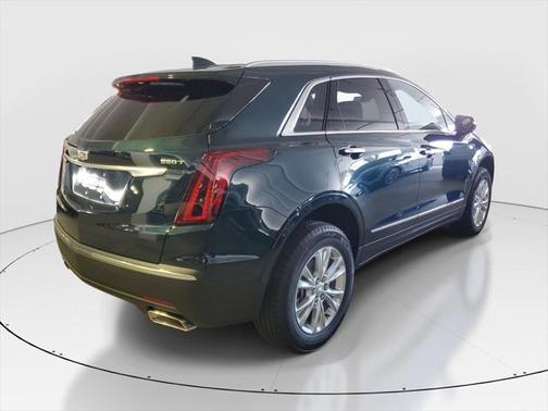 2025 Cadillac XT5 Luxury