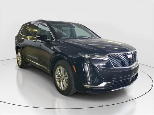 2025 Cadillac XT6 Luxury AWD