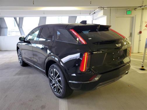 2025 Cadillac OPTIQ Sport 1 AWD
