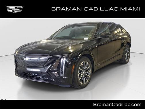 2025 Cadillac LYRIQ Sport