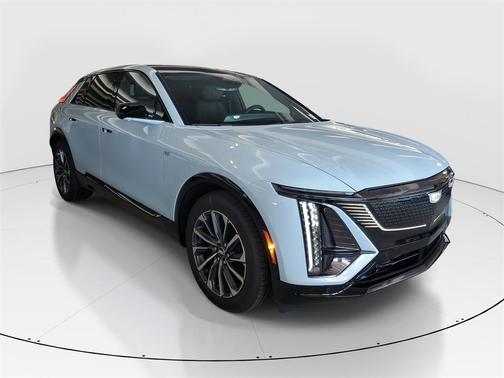 2025 Cadillac LYRIQ Sport