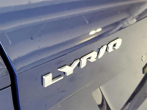 2025 Cadillac LYRIQ Sport
