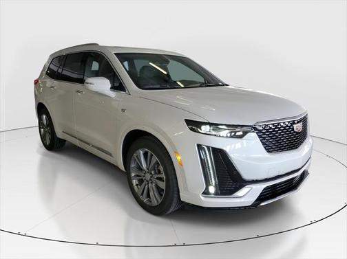 2025 Cadillac XT6 Premium Luxury FWD