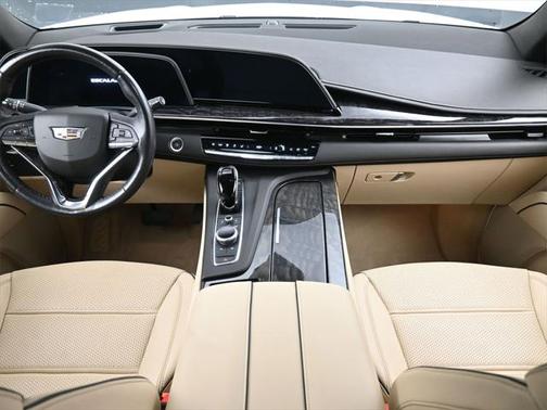 2022 Cadillac Escalade ESV Premium Luxury