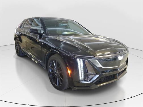 2026 Cadillac LYRIQ V Premium