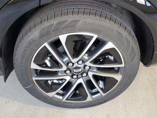 2025 Cadillac OPTIQ Sport 2 AWD