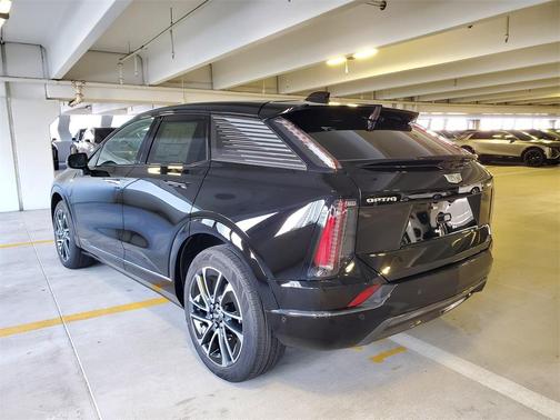 2025 Cadillac OPTIQ Sport 2 AWD