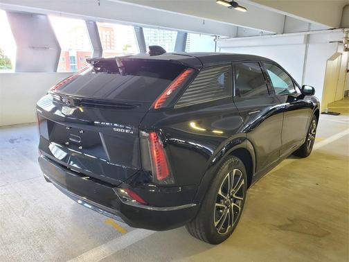 2025 Cadillac OPTIQ Sport 2 AWD