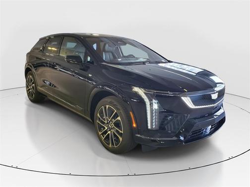 2025 Cadillac OPTIQ Sport 2 AWD