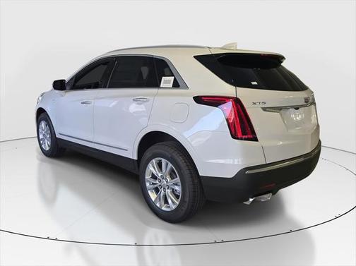 2025 Cadillac XT5 Luxury