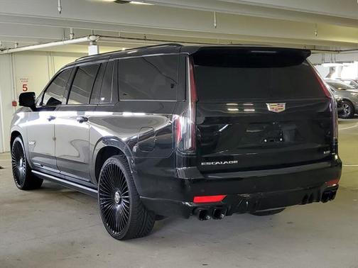 2023 Cadillac Escalade ESV V-Series