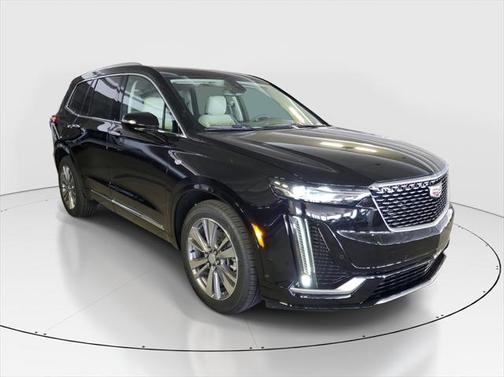 2025 Cadillac XT6 Premium Luxury FWD