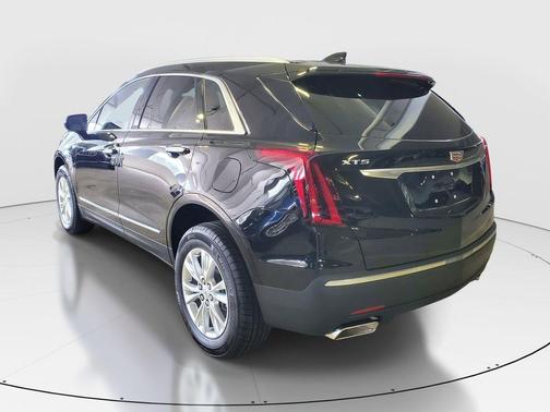 Stellar Black Metallic 2026 Cadillac XT5 Luxury