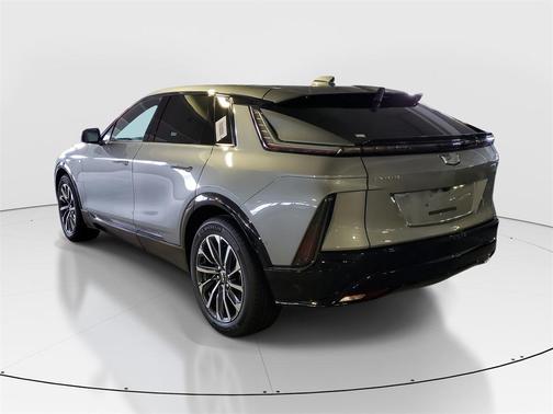 2025 Cadillac LYRIQ Sport