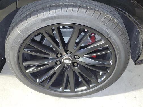 2026 Cadillac LYRIQ V Premium