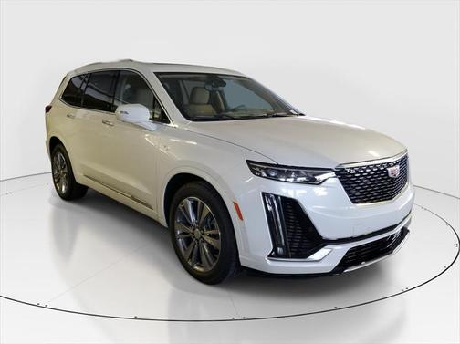 2025 Cadillac XT6 Premium Luxury FWD