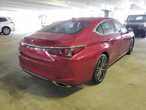 2022 Lexus ES 350 Base