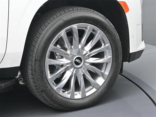 2023 Cadillac Escalade ESV Premium Luxury