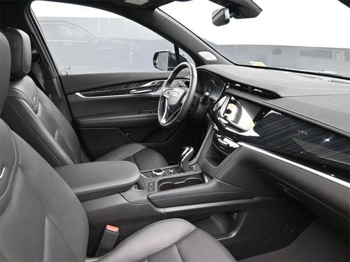 2024 Cadillac XT6 Premium Luxury FWD