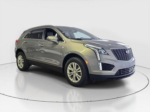 2025 Cadillac XT5 Luxury