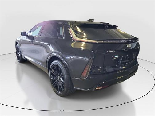 2025 Cadillac LYRIQ Sport
