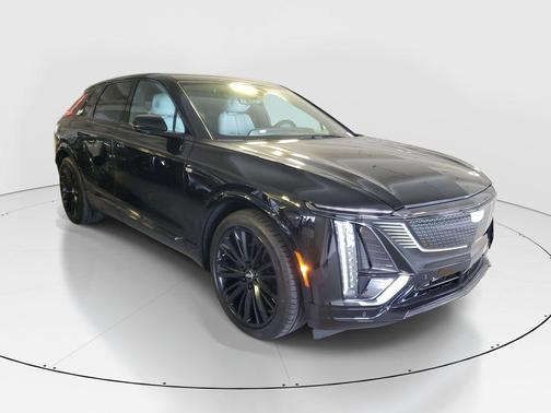 Stellar Black Metallic 2025 Cadillac LYRIQ Sport