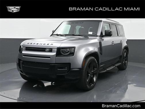 2024 Land Rover Defender 110 P400 X-Dynamic SE