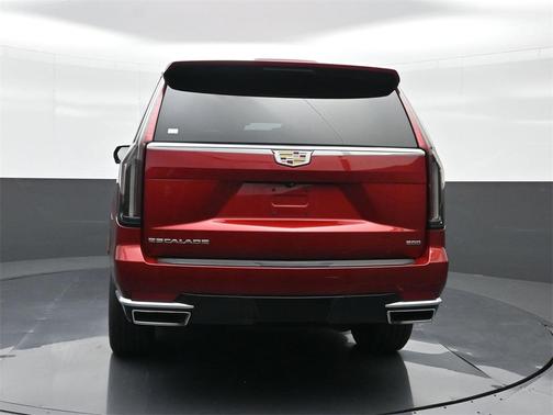 2023 Cadillac Escalade Luxury