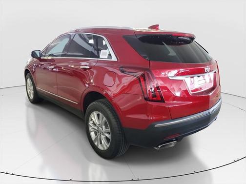 2025 Cadillac XT5 Luxury