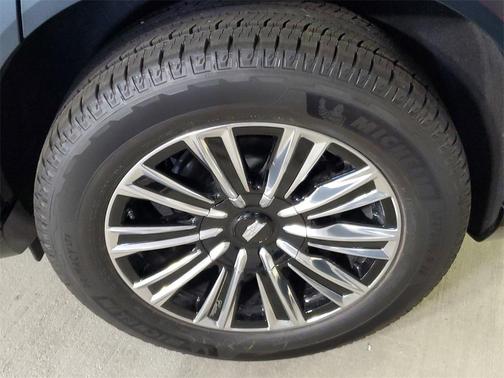 2026 Cadillac Escalade IQL Luxury