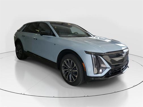 2025 Cadillac LYRIQ Sport