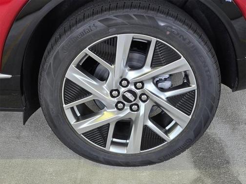 2025 Cadillac OPTIQ Luxury 1 AWD