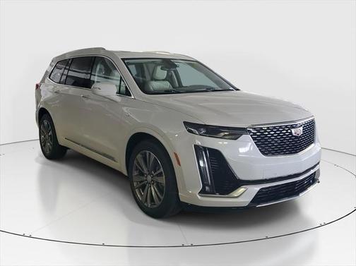 2025 Cadillac XT6 Premium Luxury FWD