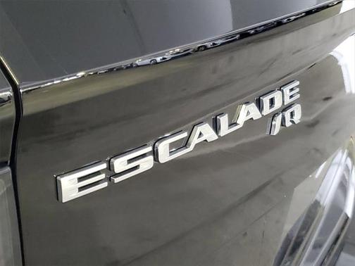 2026 Cadillac Escalade IQ Luxury