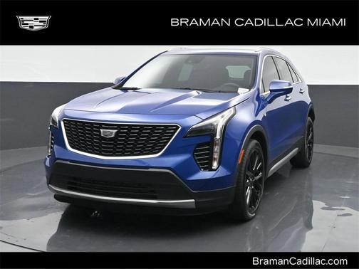 2022 Cadillac XT4 Premium Luxury