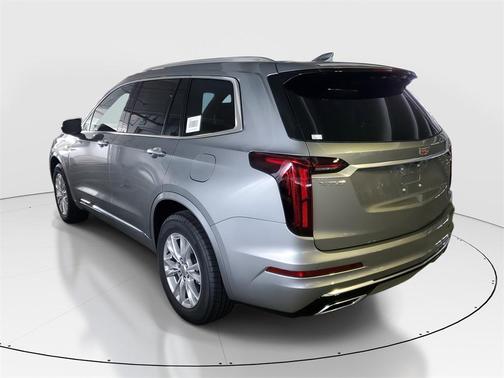 2025 Cadillac XT6 Luxury FWD