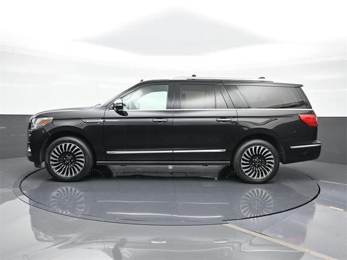 2019 Lincoln Navigator L Black Label
