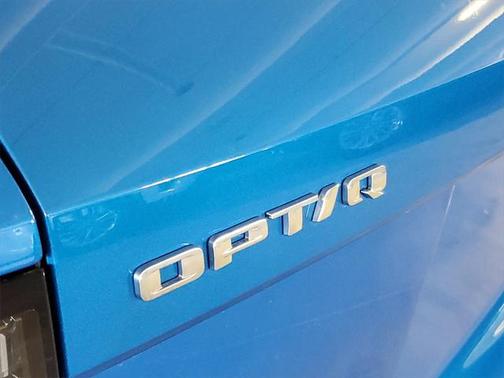 2025 Cadillac OPTIQ Luxury 1 AWD