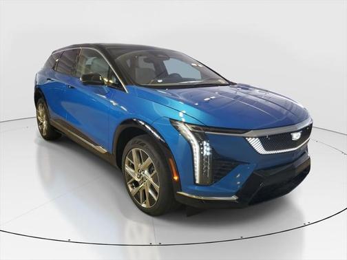 2025 Cadillac OPTIQ Luxury 1 AWD