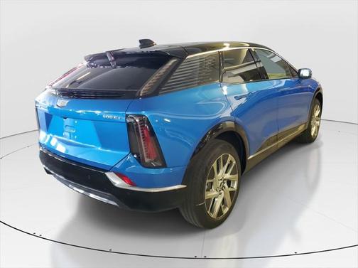 2025 Cadillac OPTIQ Luxury 1 AWD
