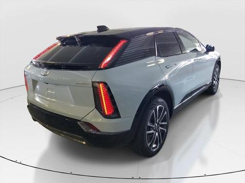 2025 Cadillac OPTIQ Sport 1 AWD
