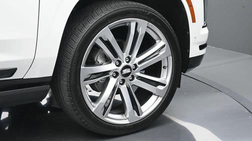 Crystal White Tricoat 2025 Cadillac Escalade Sport Platinum