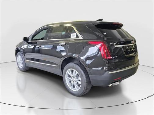 2025 Cadillac XT5 Luxury