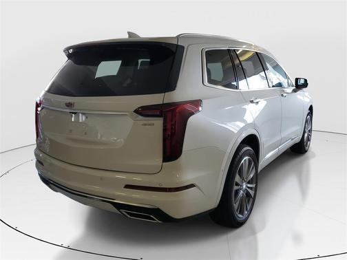 2025 Cadillac XT6 Premium Luxury AWD