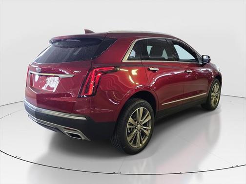 2025 Cadillac XT5 Premium Luxury