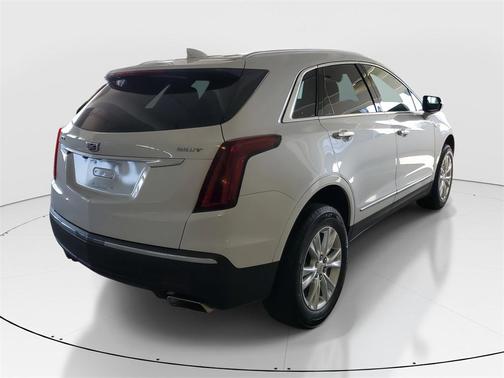 2023 Cadillac XT5 Luxury