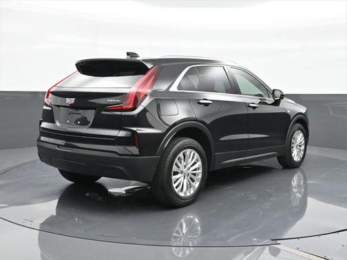 2024 Cadillac XT4 Luxury