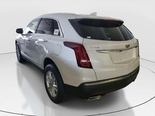 2025 Cadillac XT5 Luxury