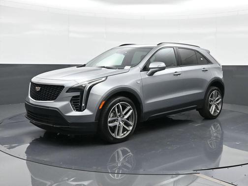 Argent Silver Metallic 2023 Cadillac XT4 Sport